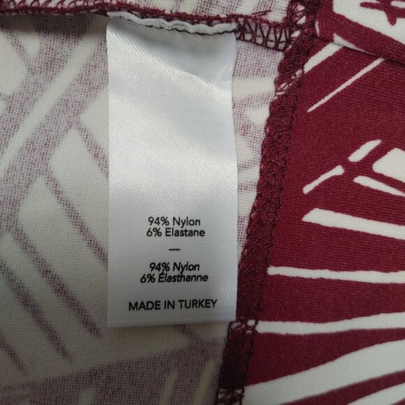 NEW Elizabeth and James Lowell printed crop top S - Picture 10 of 12